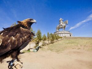 鷹とチンギス・ハーン