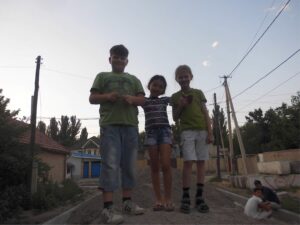 キルギスの子どもたち