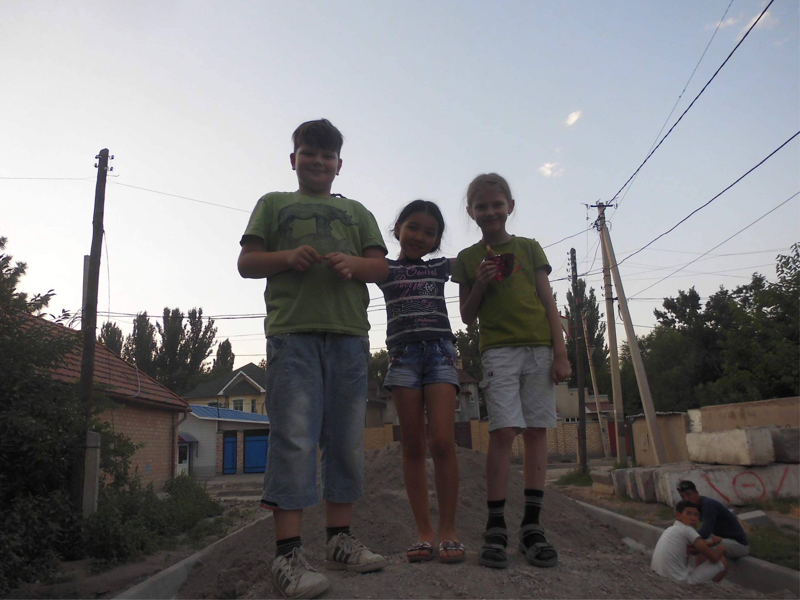 キルギスの子どもたち